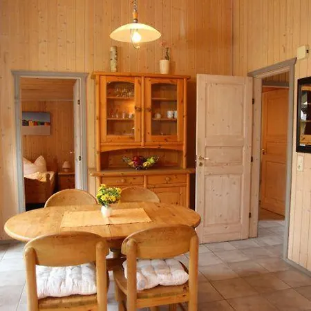 Holiday home Seeschwalbe 148